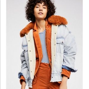 Free People / Levi’s Oversized Trucker Jacket